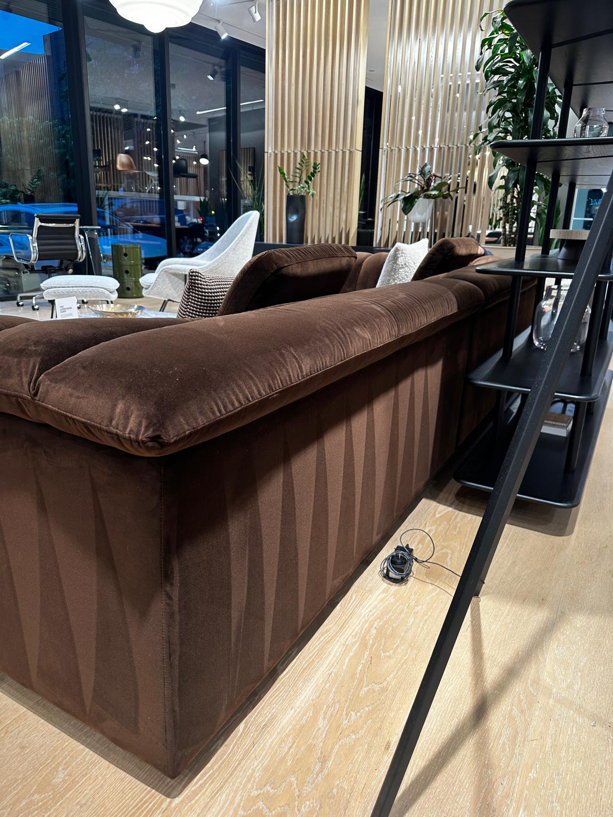RM Professional Services | Commercial Cleaning & Building Maintenance